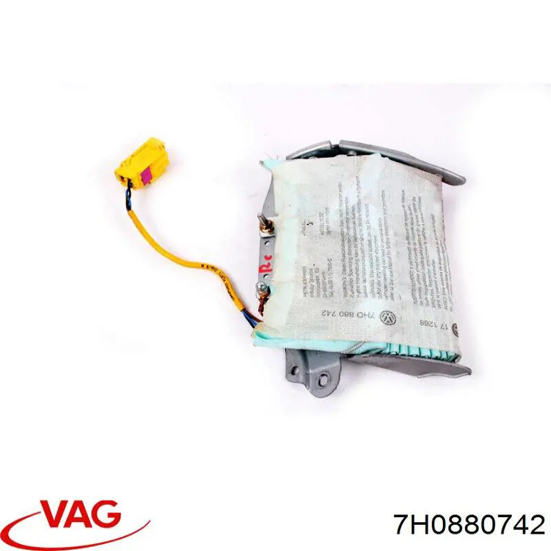 Шторка боковая, правая 7H0880742 VAG