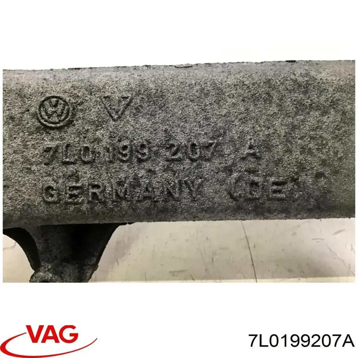 Балка крепления двигателя 7L0199207A VAG