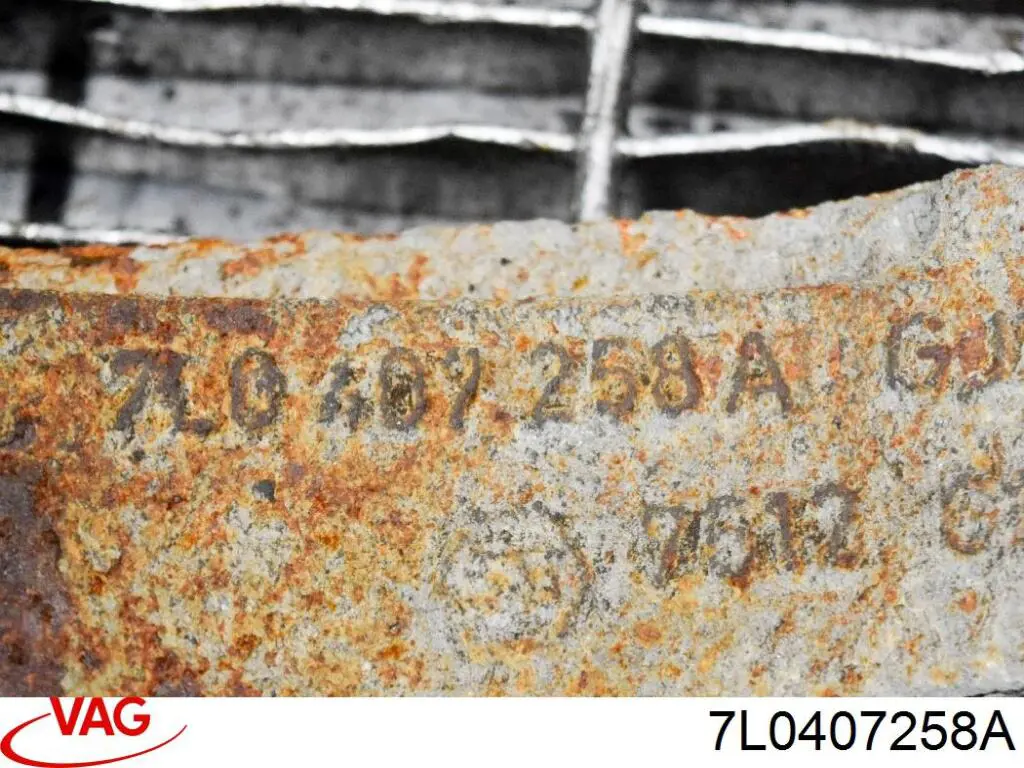 Кулак поворотный передний правый Polcar ZWV005P