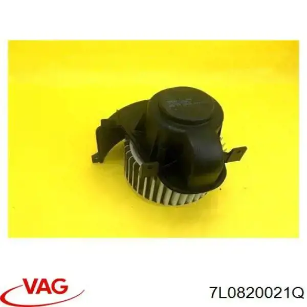 Моторчик печки VAG 7L0820021Q