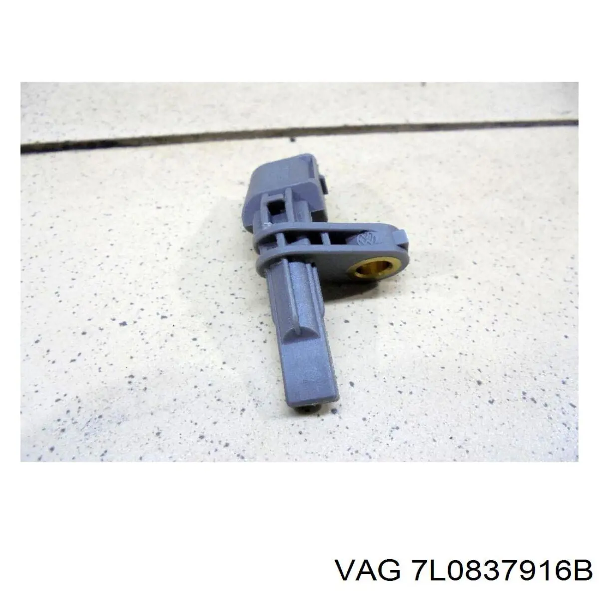 Облицовка передней правой двери VAG 7L0837916CB41 цена, от 2.69 USD