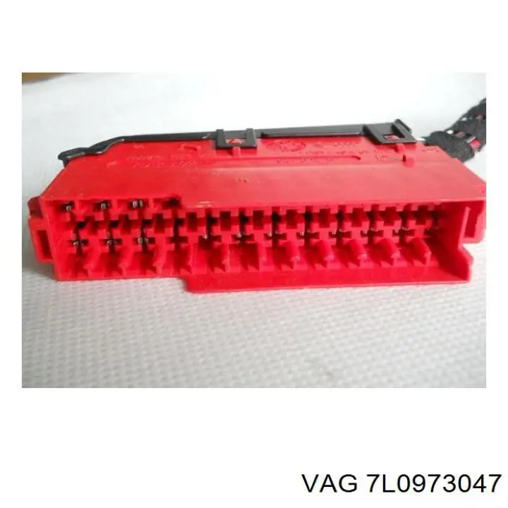 7L0973047 VAG 