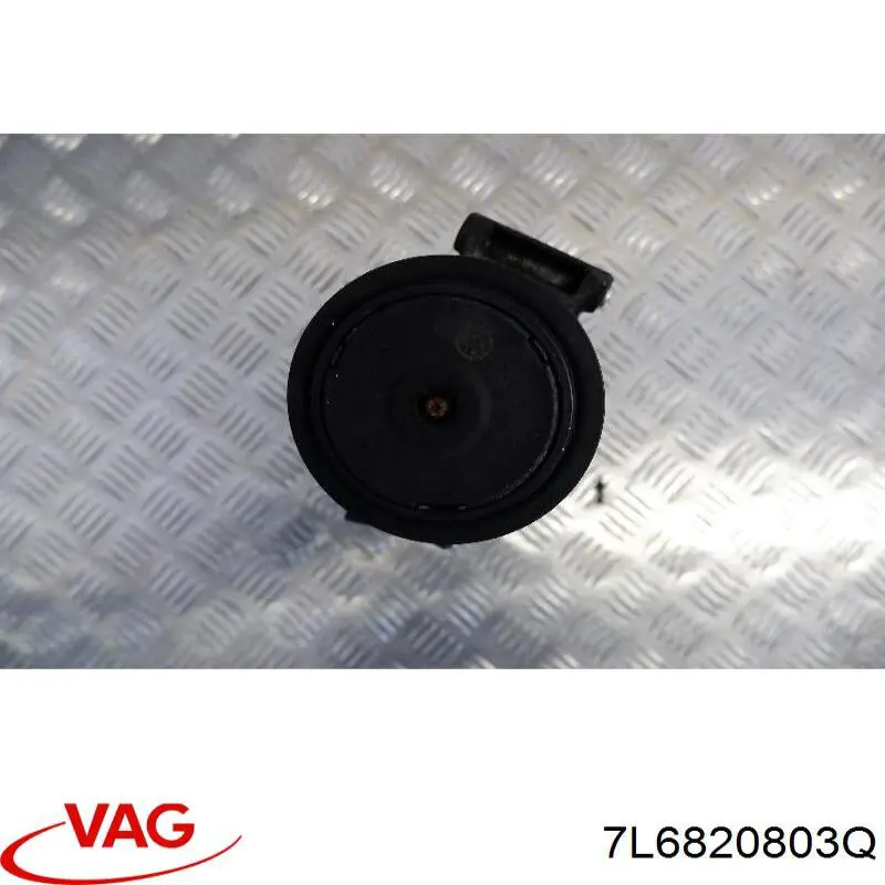 Купить 7L6820803Q VAG Компрессор климатической установки