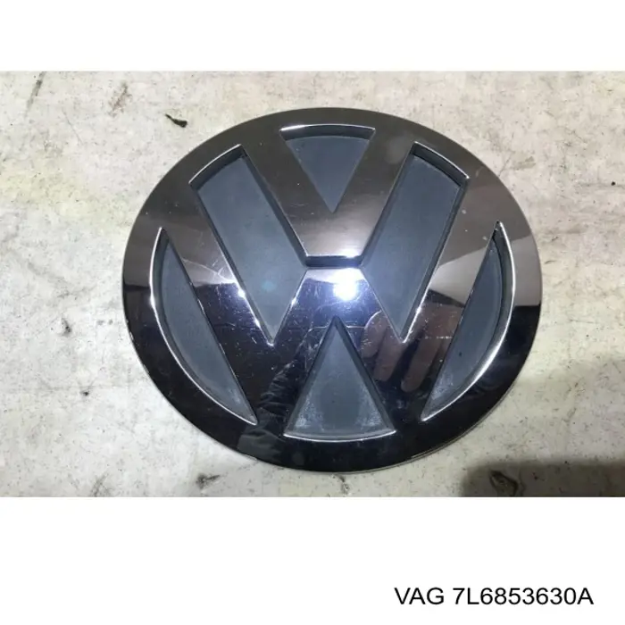 Купить 7L6853630AULM VAG Эмблема крышки багажника