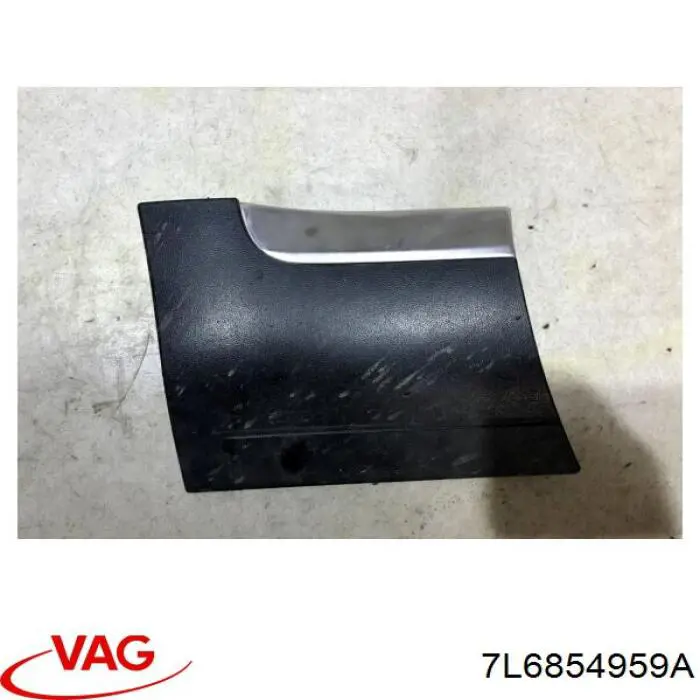 Купить 7L6854959A9B9 VAG Молдинг крыла переднего левого