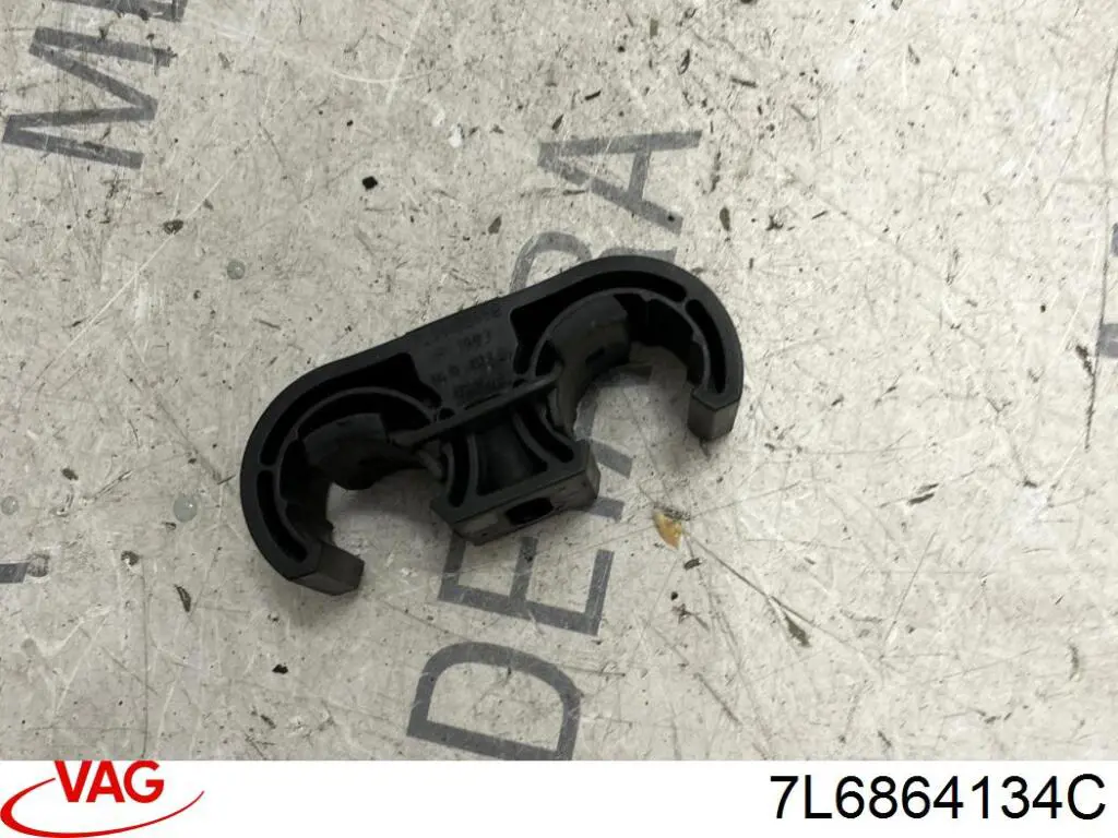 Купить 7L6864134C VAG 