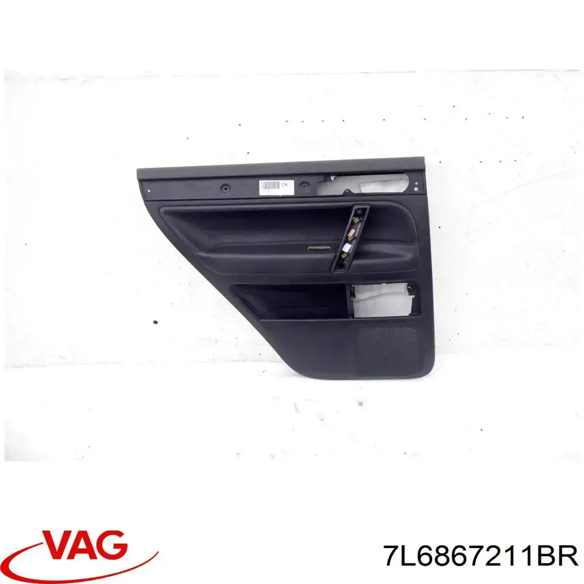 7L6867211BR VAG Обшивка-облицовка задней двери, правой, внутренняя