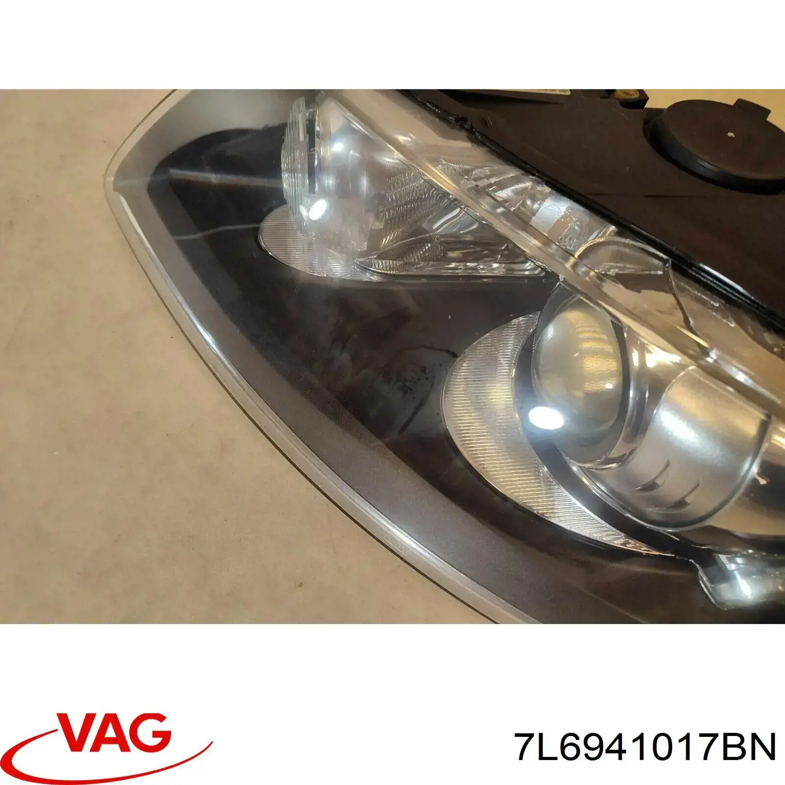 ZVG111343L Signeda Фара