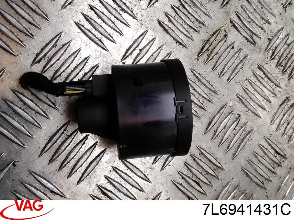 Купить 7L6941431C VAG 