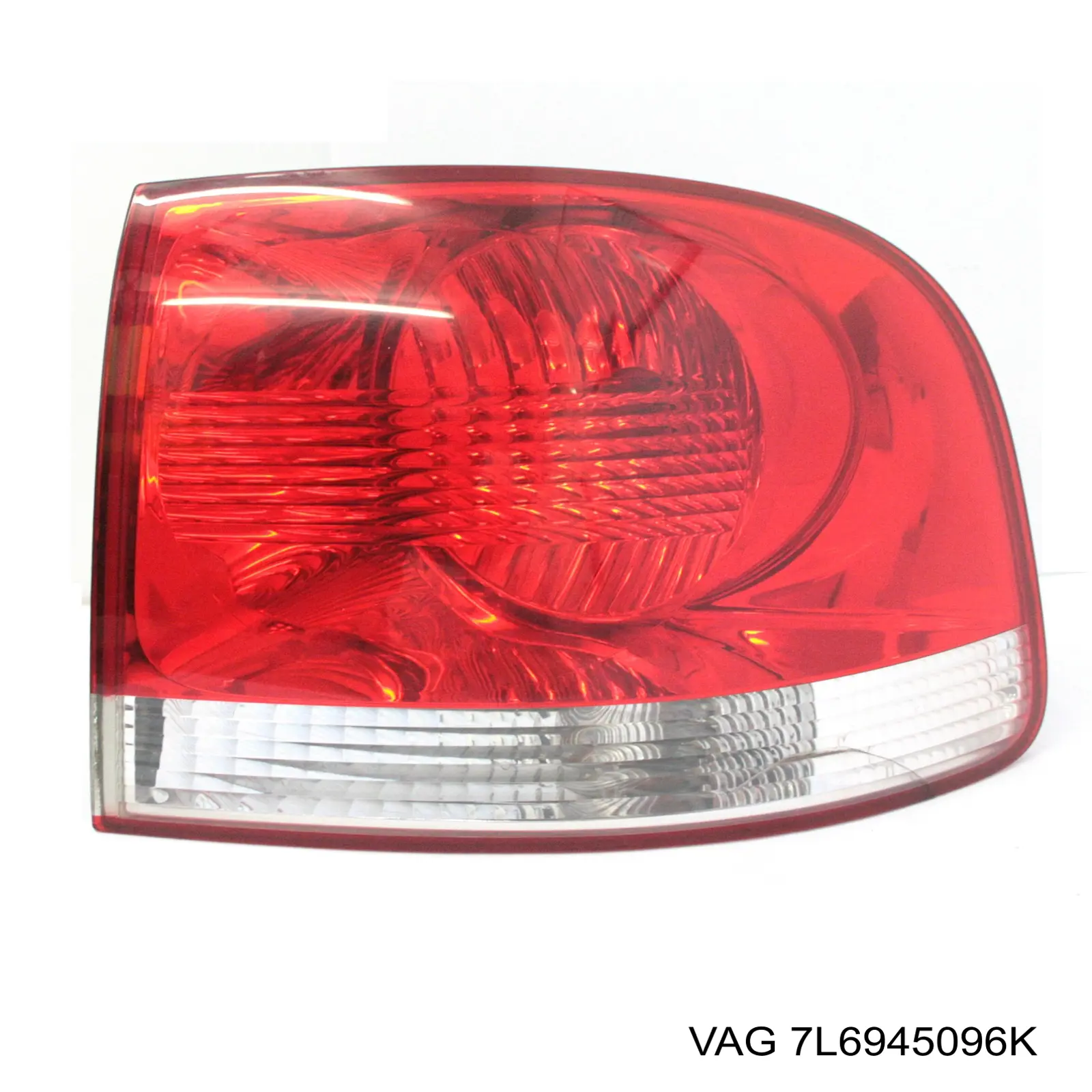 Стоп задний VAG 28258002