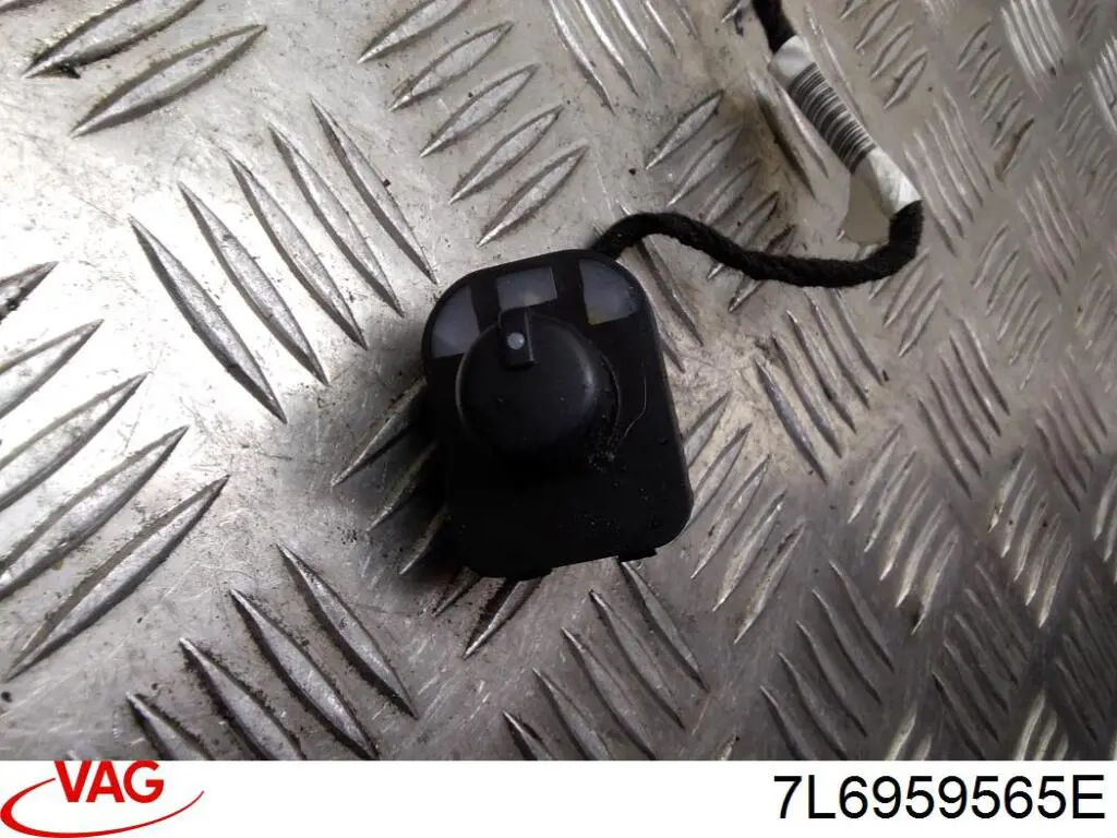Блок управления зеркалами заднего вида VAG 7L6959565E цена, от 12.67 USD