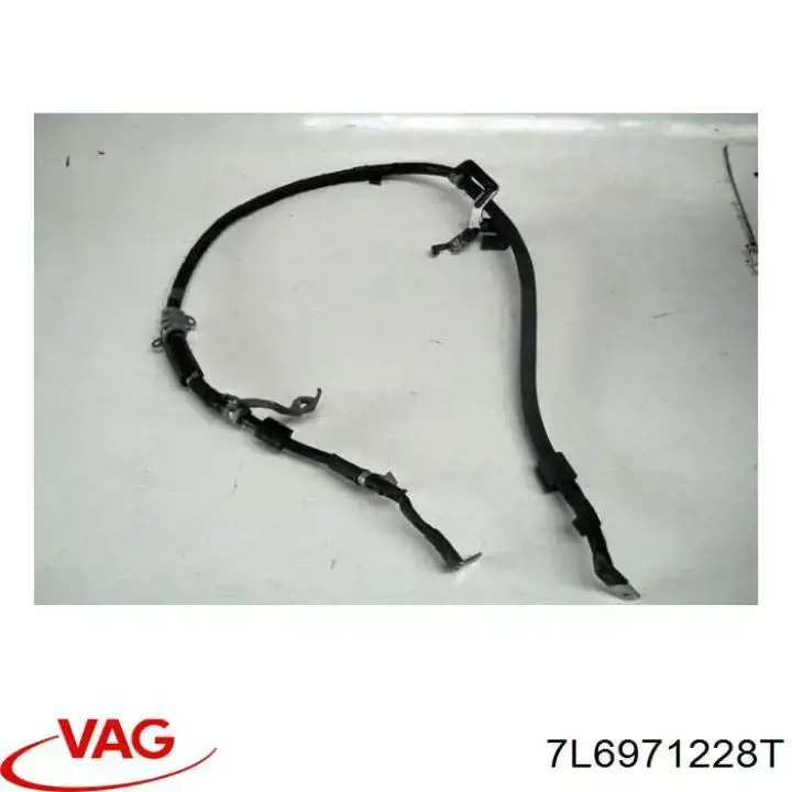 7L6971228C VAG Кабель положительной клемы аккумулятора (АКБ)