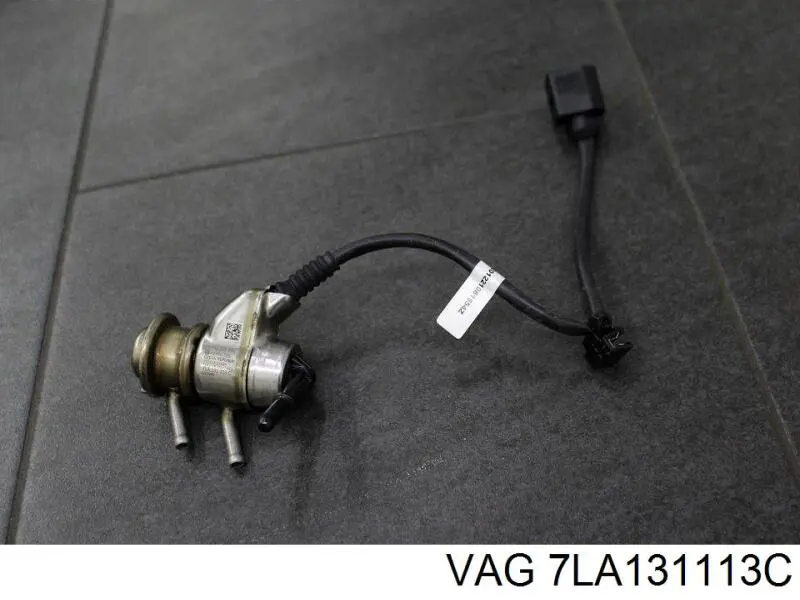 Форсунка впрыска AD BLUE VAG 7LA131113C цена, от 245.80 USD