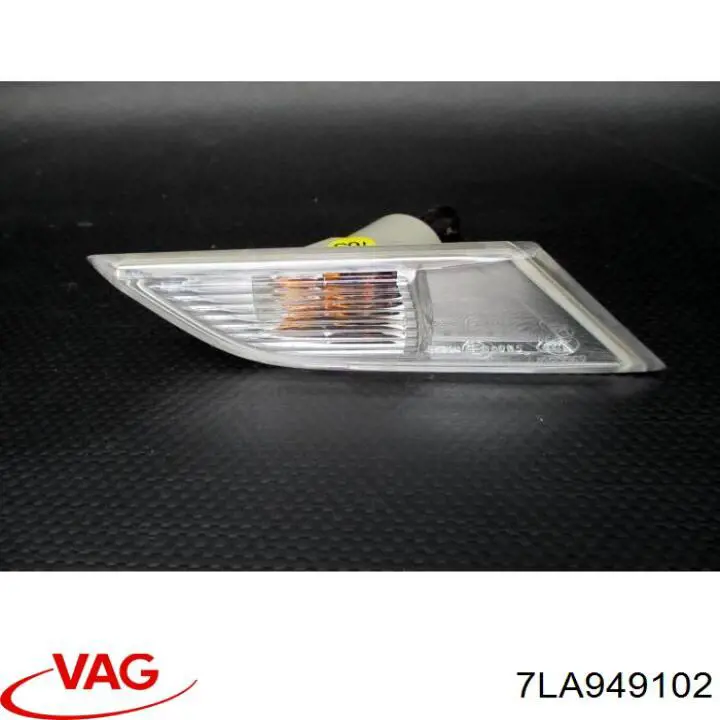 Повторитель поворота на крыле правый VAG 7LA949102 цена, от 17.23 USD