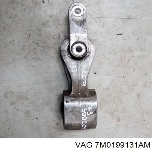 Левая опора двигателя VAG 7M0199131AM