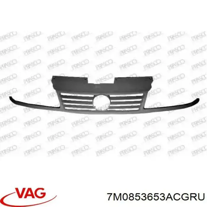  Решетка радиатора Volkswagen Sharan 1
