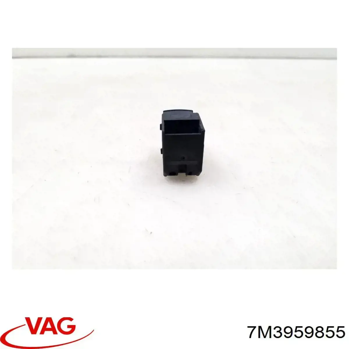 Купить 1108575 Ford Кнопка стеклоподъемника передняя