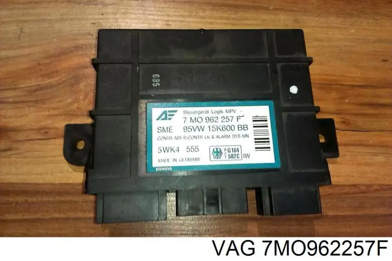 7MO962257F VAG 