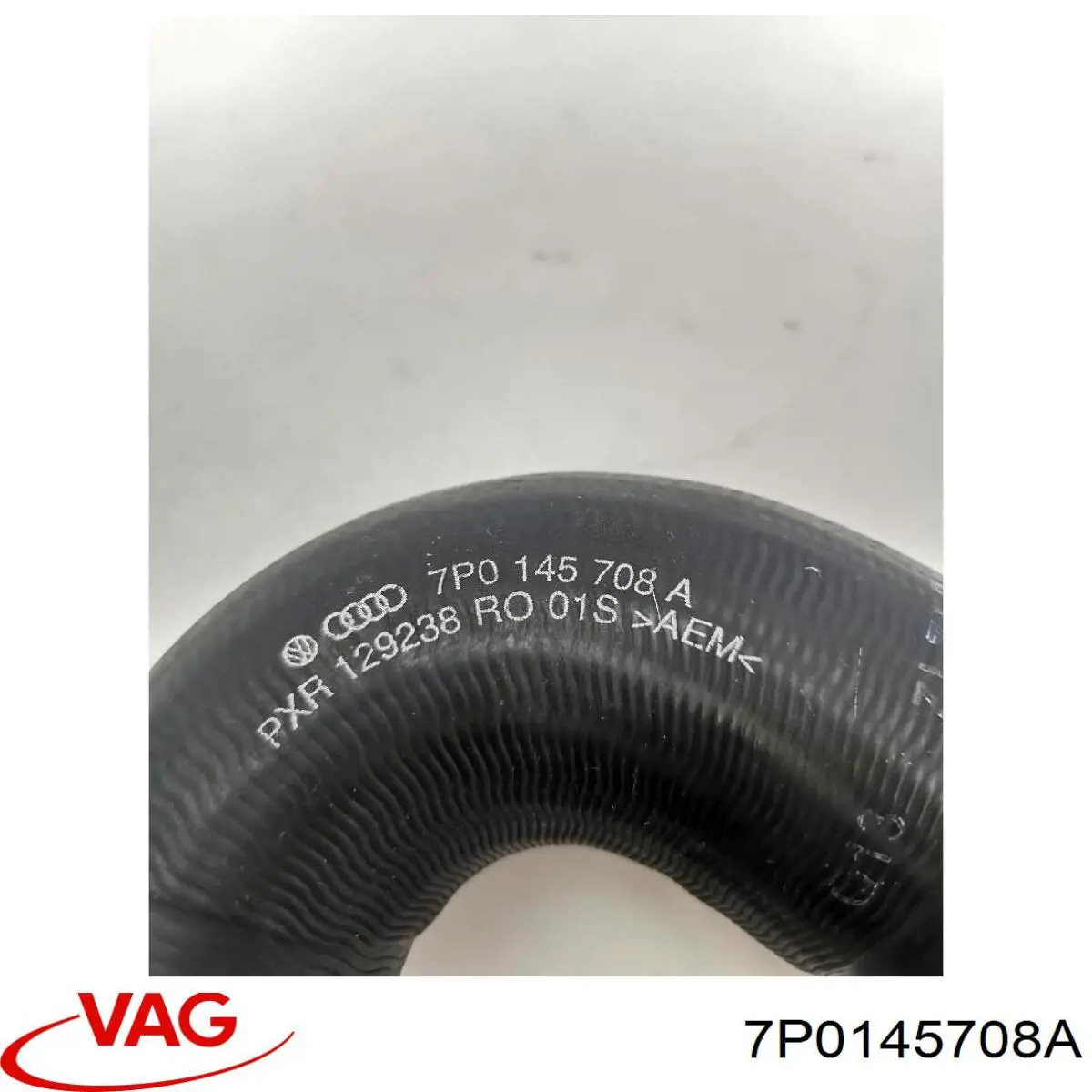 Купить 7P0145708A VAG Патрубок интеркулера