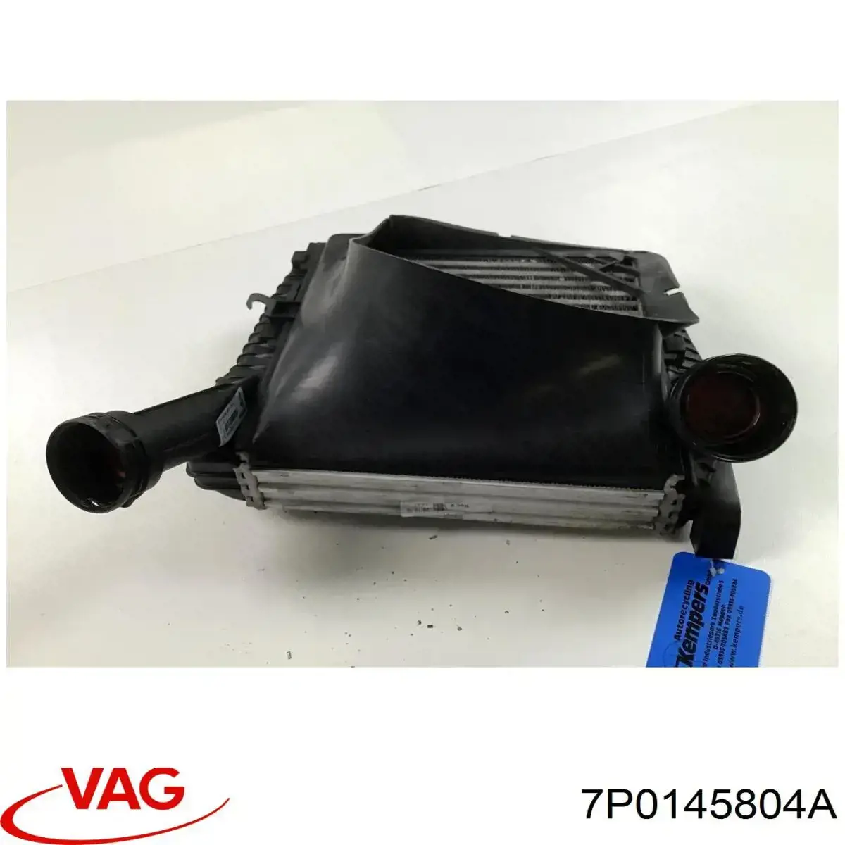 7P0145804A VAG Охладитель наддувочного воздуха