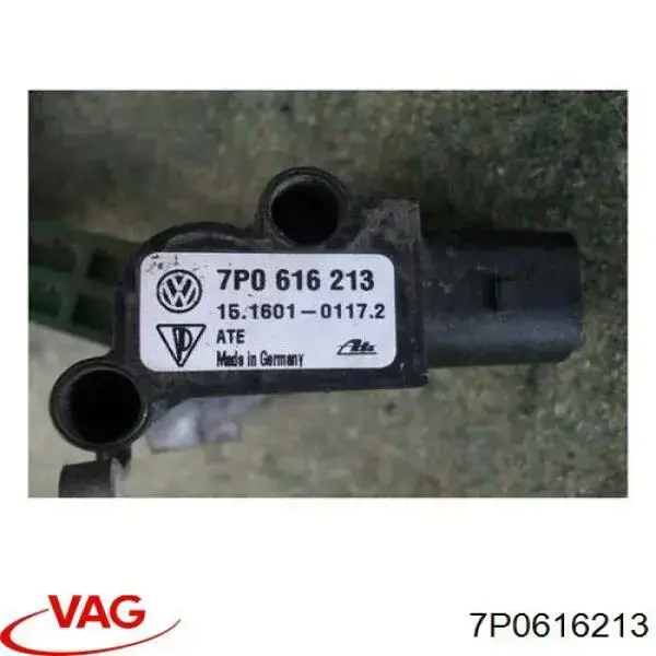 Датчик положения кузова 7P0616213 VAG