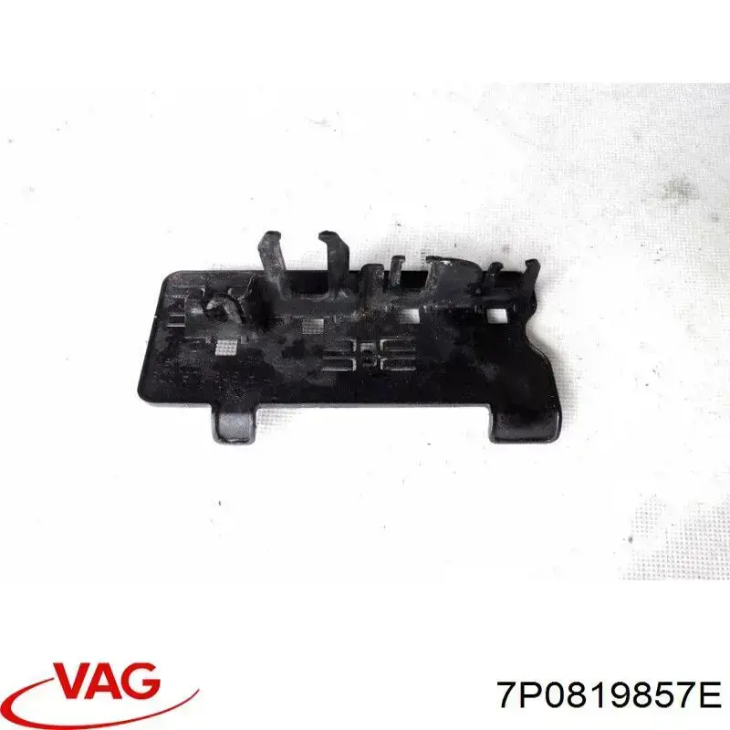 7P0819857E VAG Шланг радиатора печки