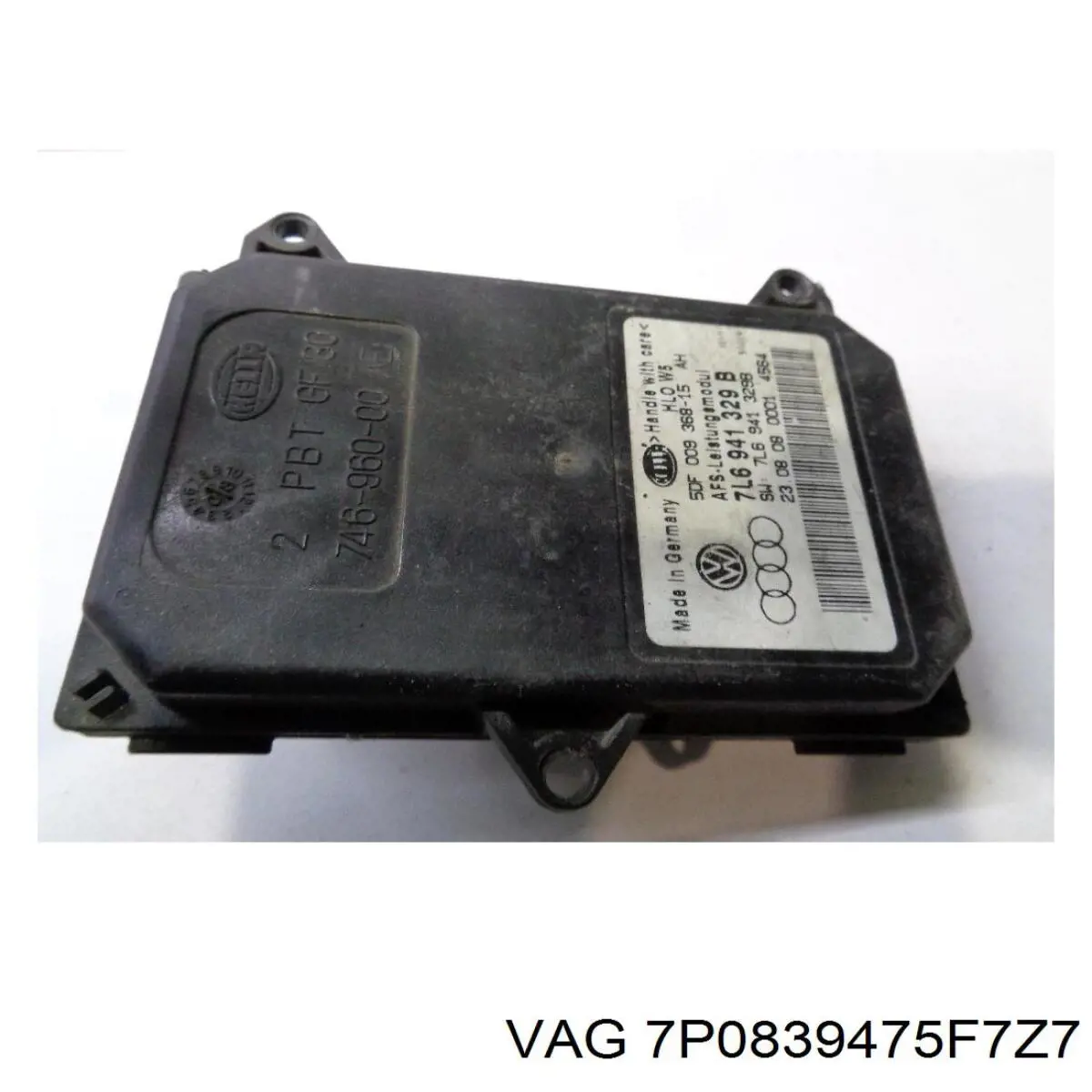 Молдинг опускного стекла двери задней левой VAG 7P0839475F7Z7 цена, от 19.77 USD