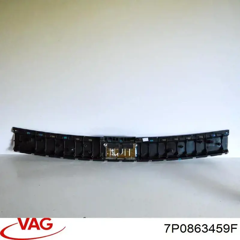 Купить 7P0863459F VAG Изоляция термошумовая задка кузова
