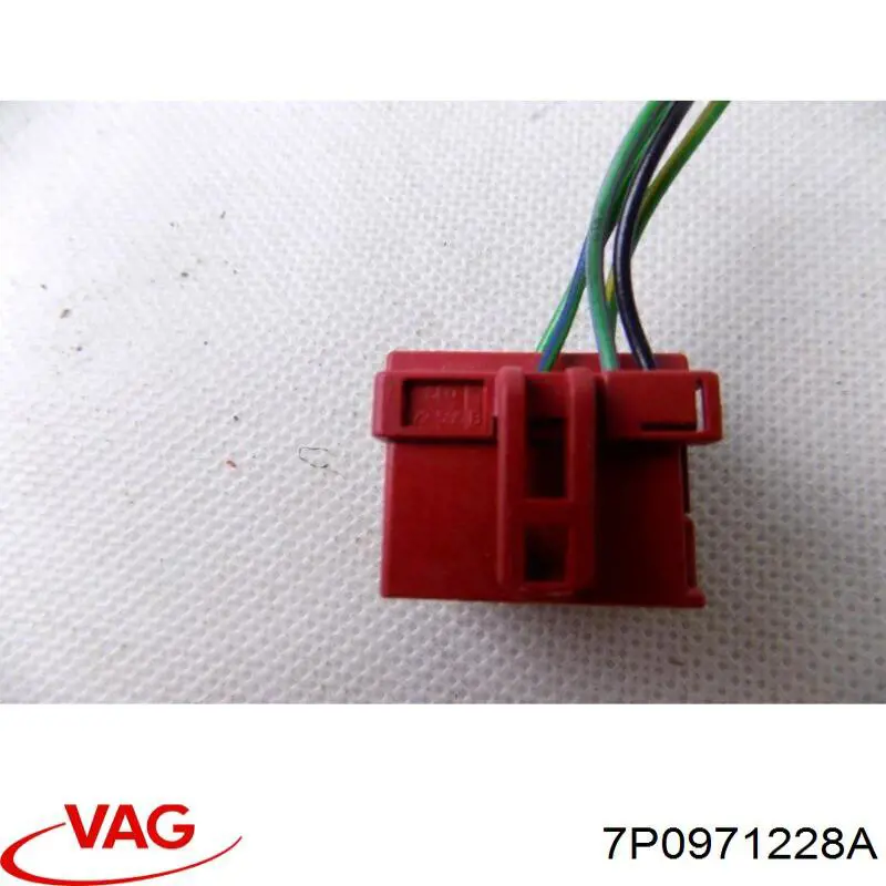 Купить 7P0971228A VAG Кабель стартера