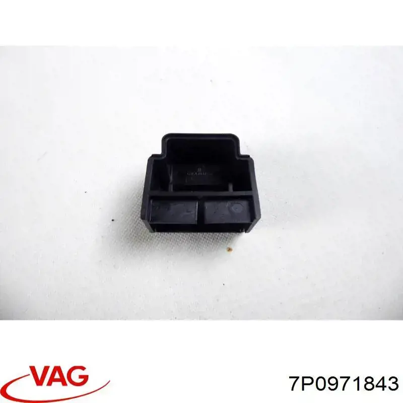 Купить 7P0971843 VAG 