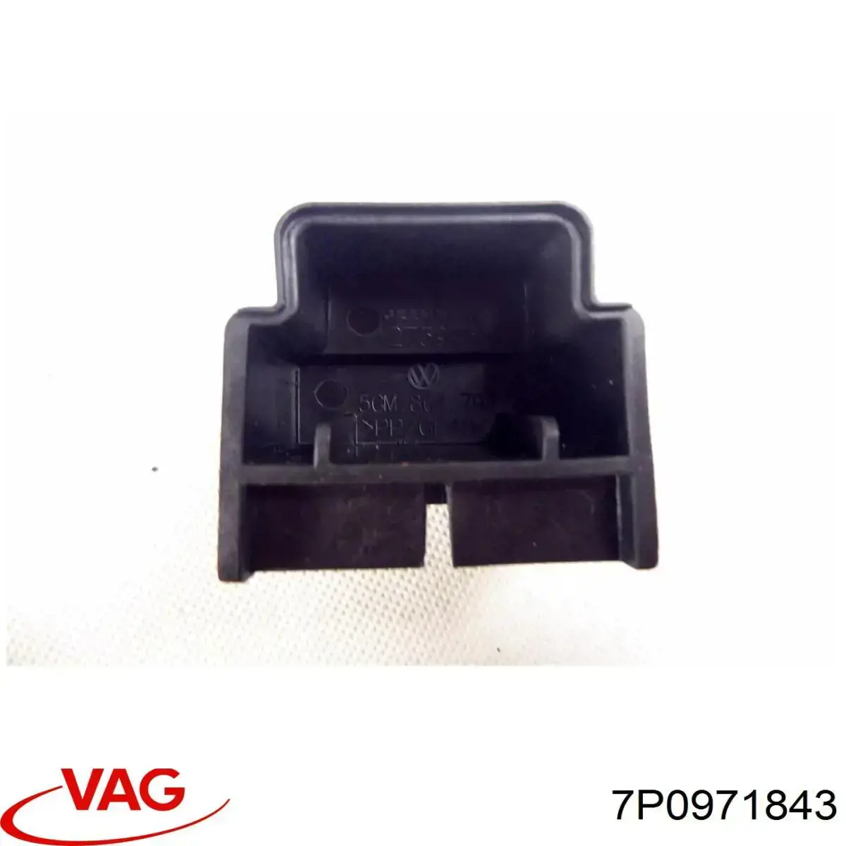  7P0971843 VAG