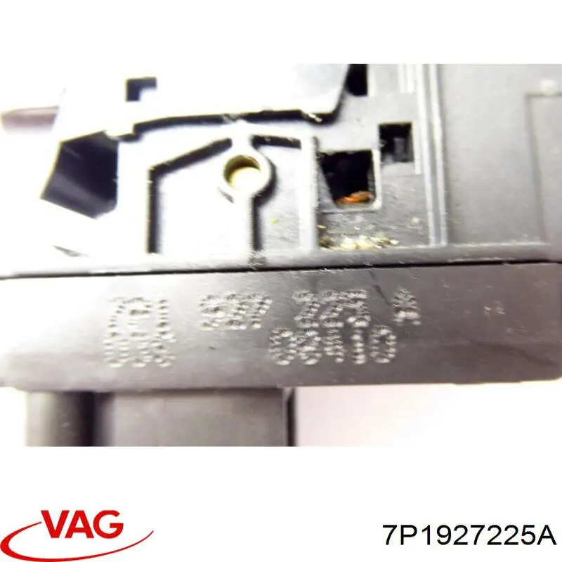 Клавиша электромеханического стояночного тормоза VAG 7P1927225A цена, от 24.89 USD