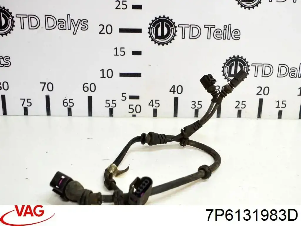  VAG 7P6131983D цена, от 45.10 USD