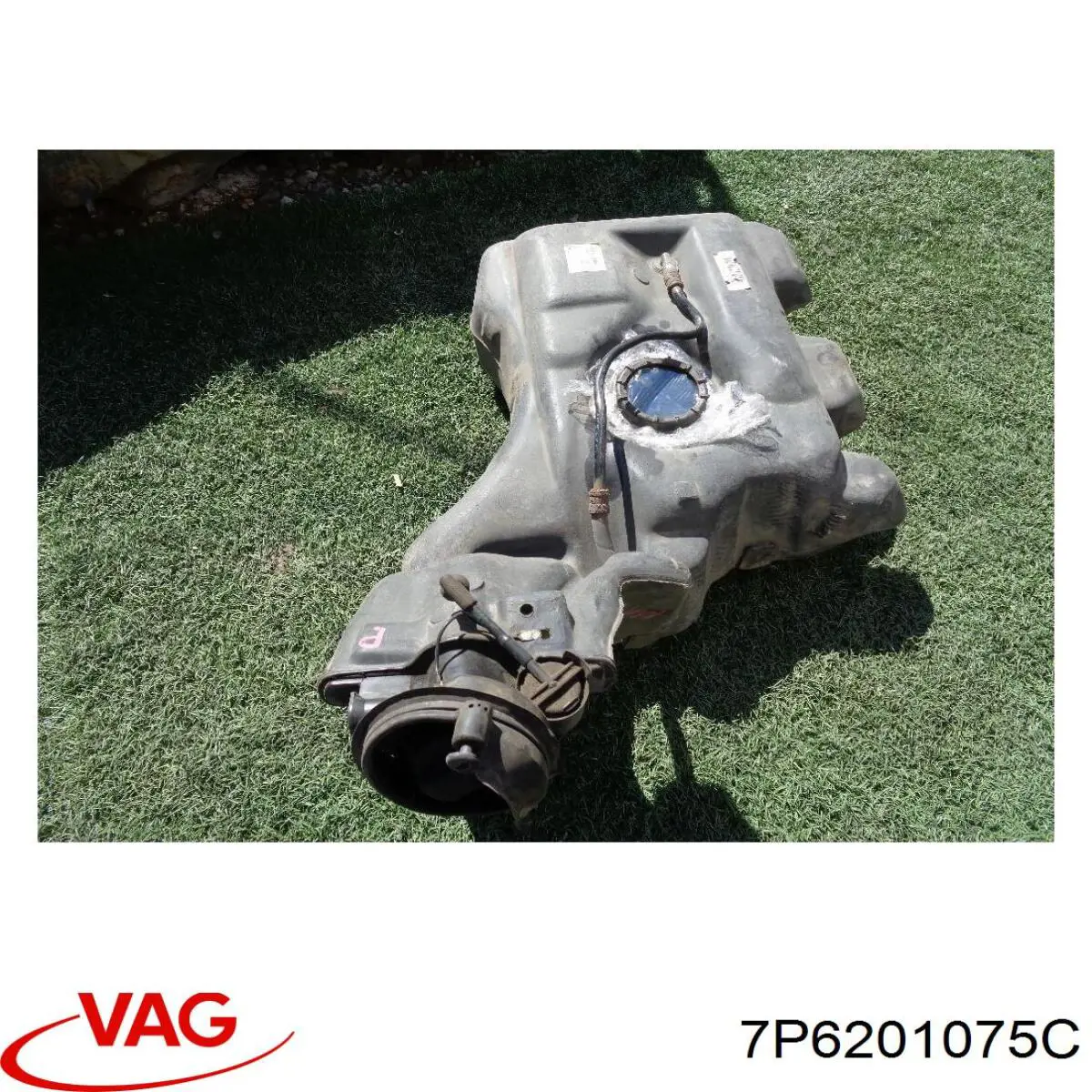 Бензобак VAG 7P6201075L цена, от 112.87 USD