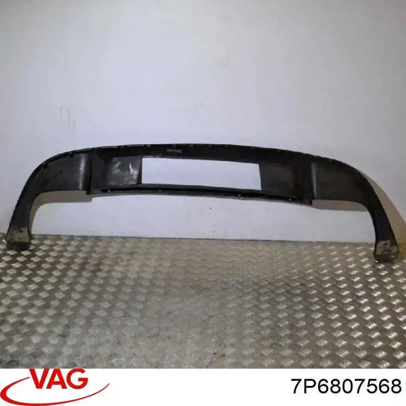 Спойлер заднего бампера 7P6807568 VAG