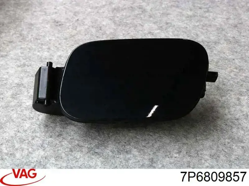 Купить 7P6809857 VAG Горловина б/бака