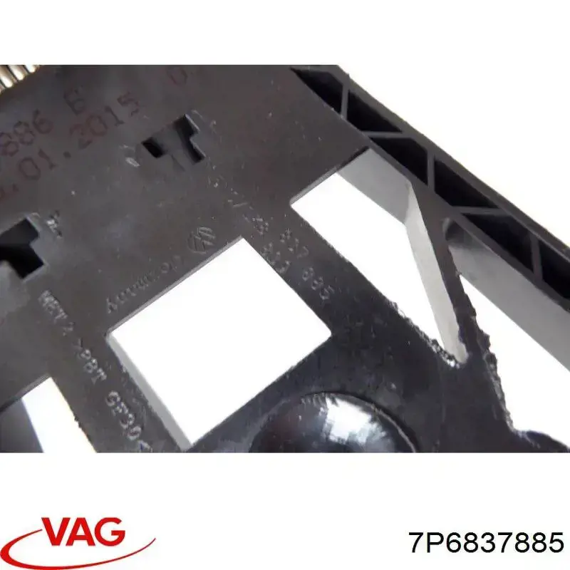 Держатель наружной ручки двери передней левой VAG 7P6837885 цена, от 15.52 USD