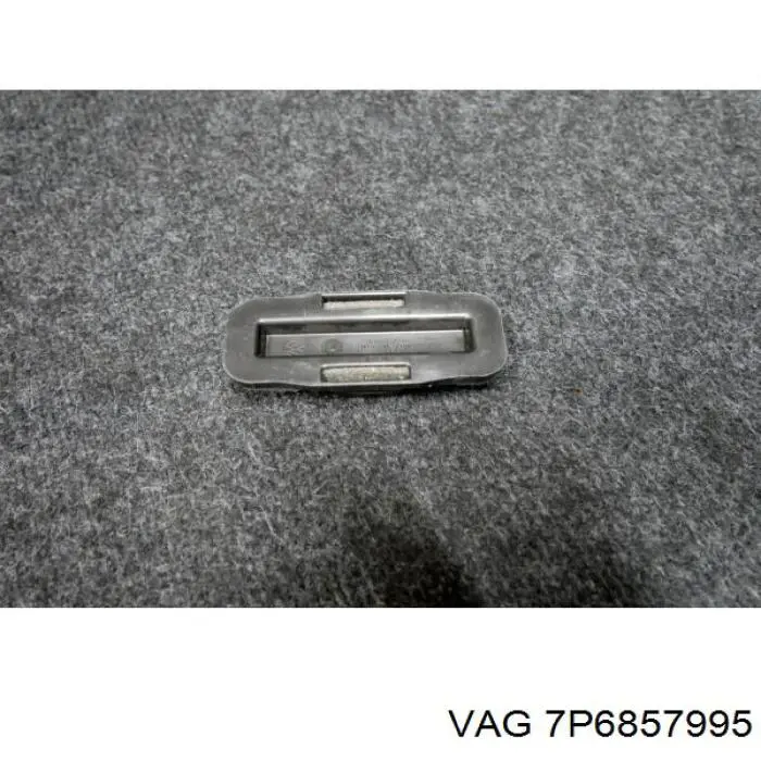  VAG 7P6857995 цена, от  USD