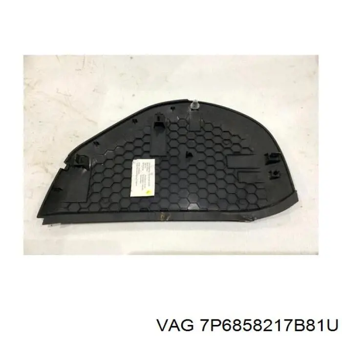  VAG 7P6858217B81U цена, от 11.44 USD