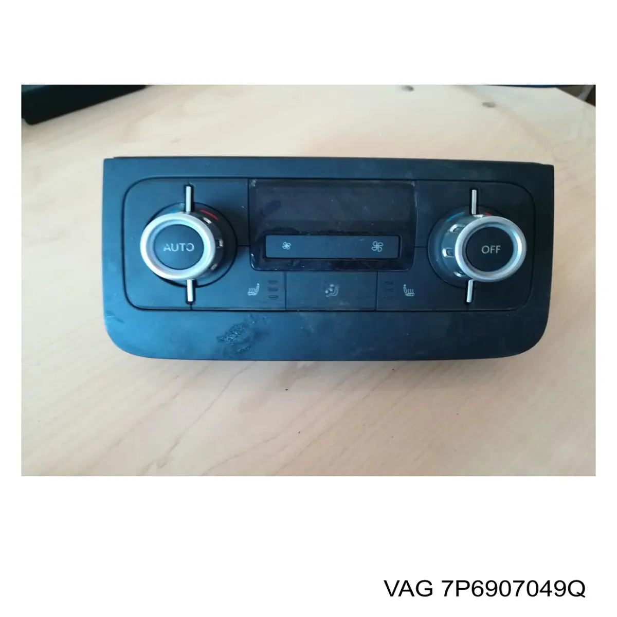 Купить 7P6907049Q VAG Блок управления печкой