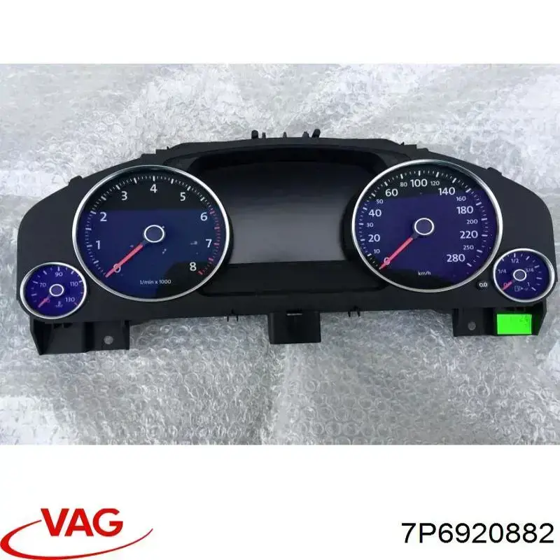 7P6920882 VAG Щиток приборов