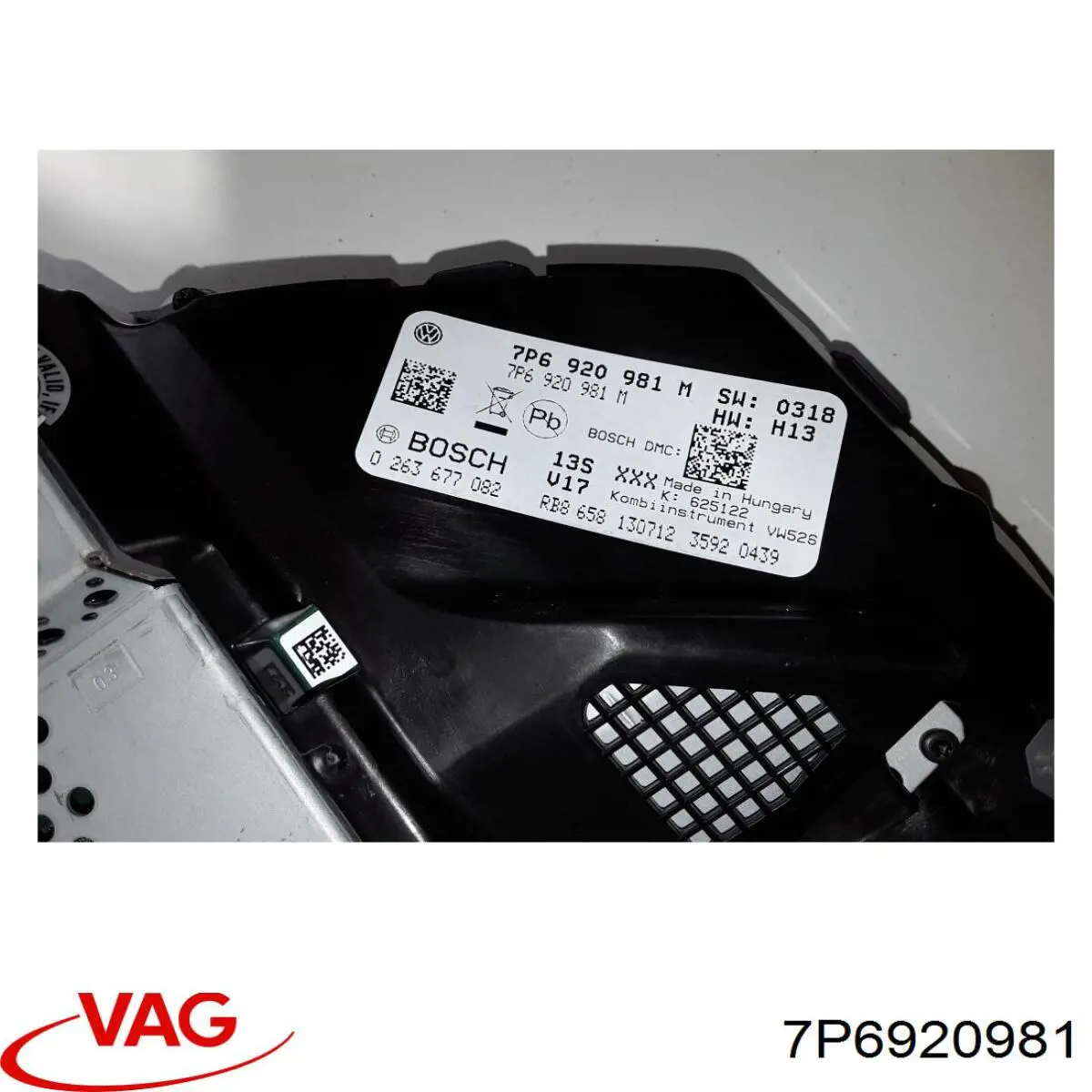 Купить 7P6920981 VAG Панель приборов