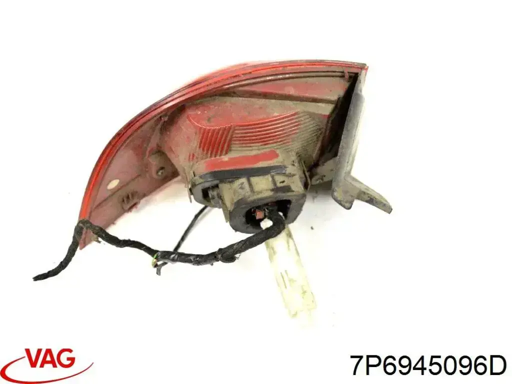 Фара задняя правая внешняя VAG 7P6945096D цена, от 90.29 USD