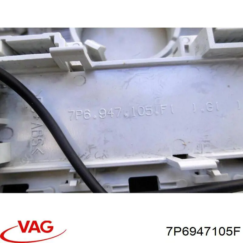 Купить 7P6947105F VAG Плафон салона