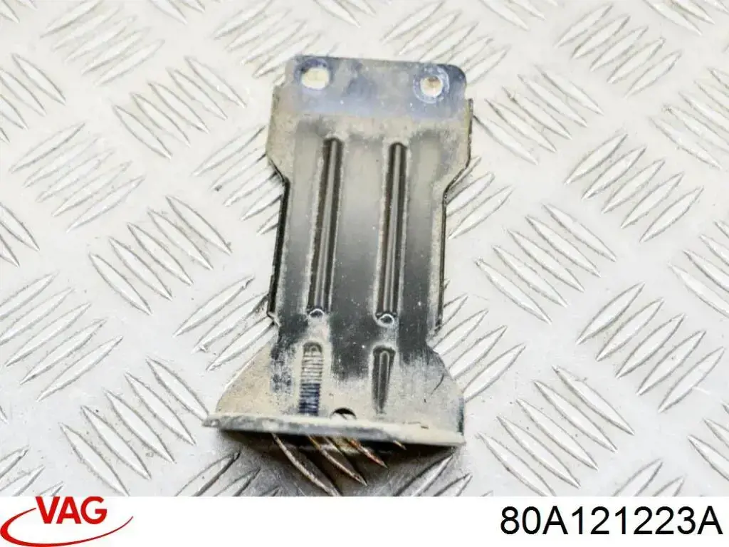 Жалюзи радиатора охлаждения VAG 80A121223A цена, от 289.22 USD