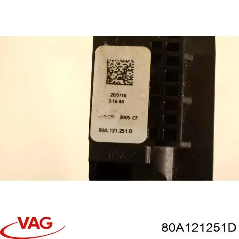 Radiador de esfriamento de motor VAG 80A121251D