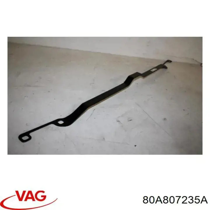 Купить 80A807235A VAG Кронштейн бампера заднего центральный