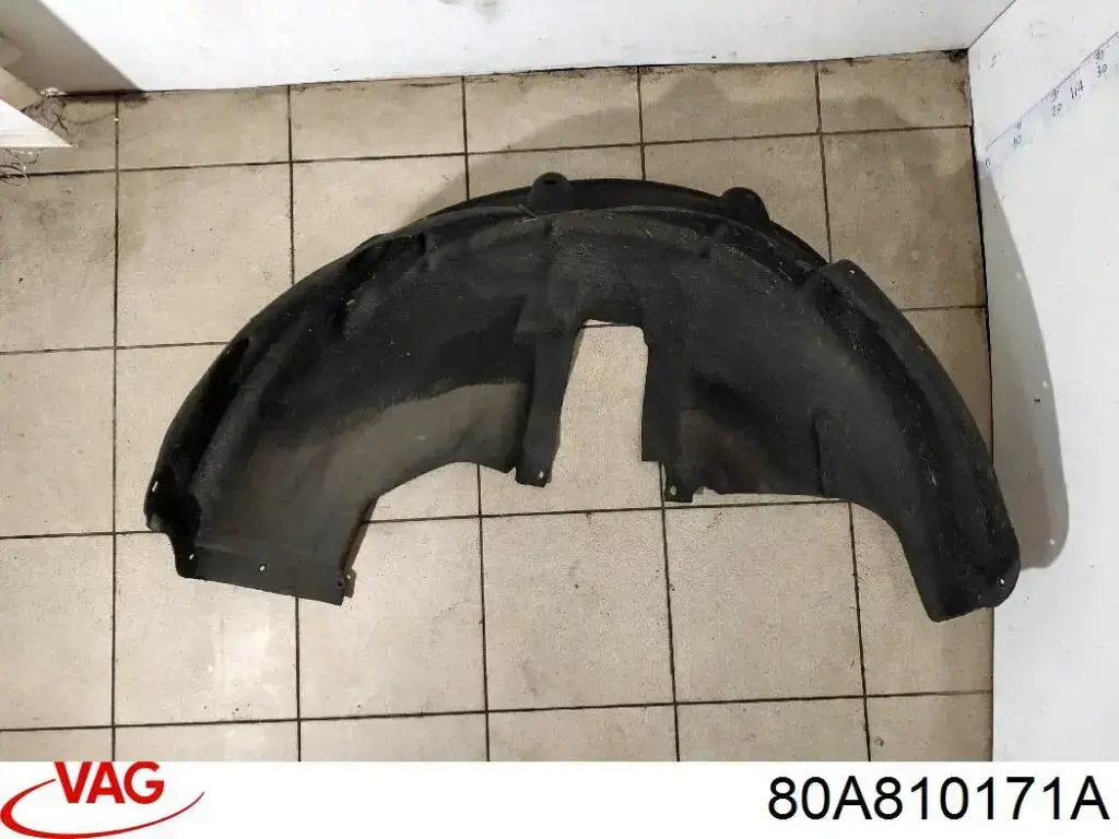 Подкрылок задний левый 80A810171A VAG