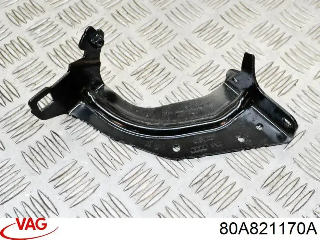 Купить 80A821170A VAG Уплотнитель крыла