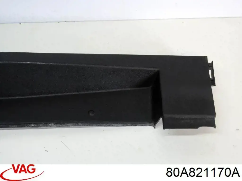 80A821170A VAG Уплотнитель крыла